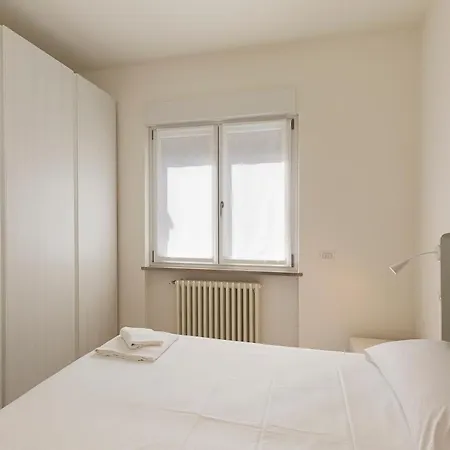 Max 14 Appartement Stresa