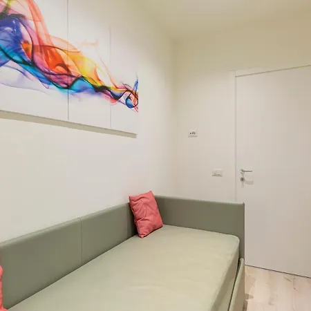 Max 14 Apartmán